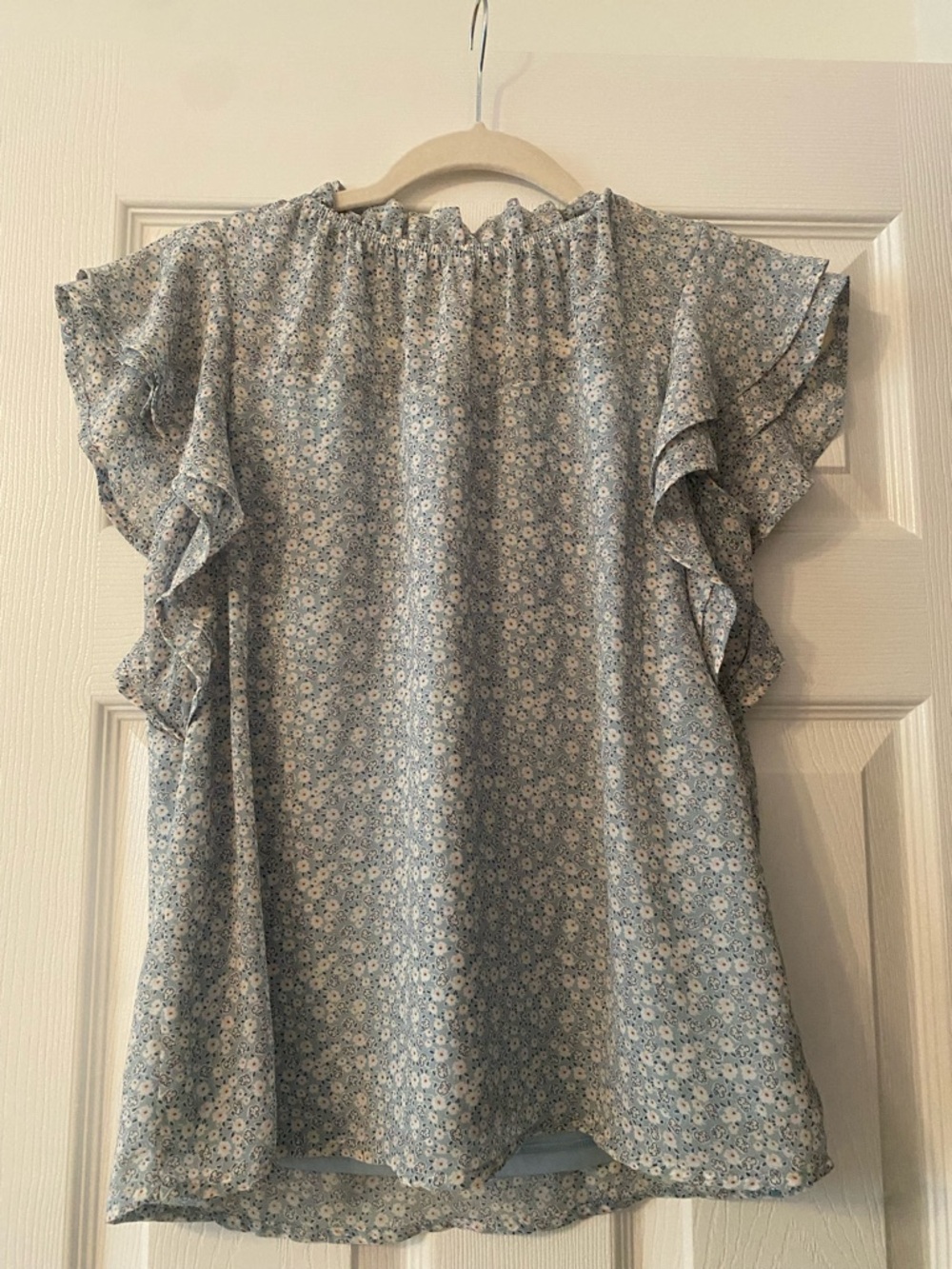 Monteau Blue Floral Ruffle Sleeve Blouse